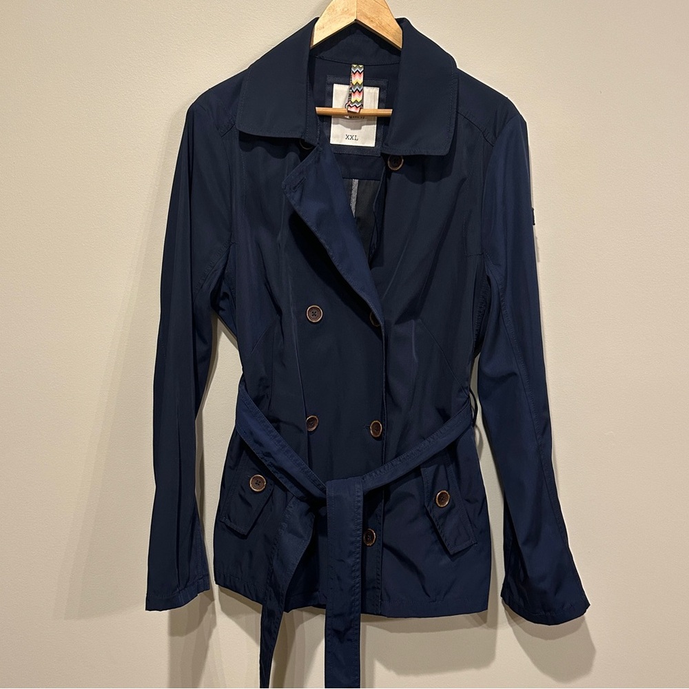 S. Oliver brand outdoor jacket. European brand. Fits like a women’s M/L